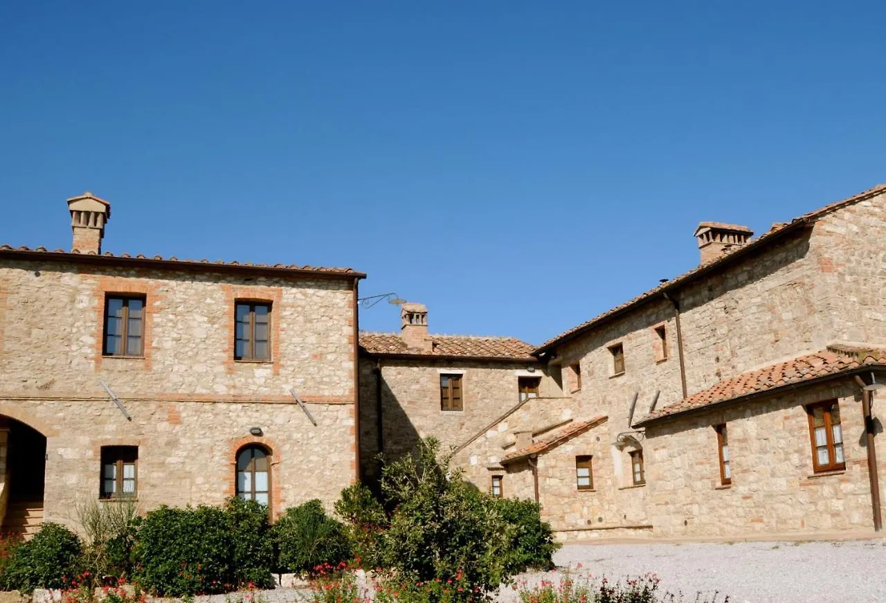 Borgo Beccanella Guest House Asciano Italy